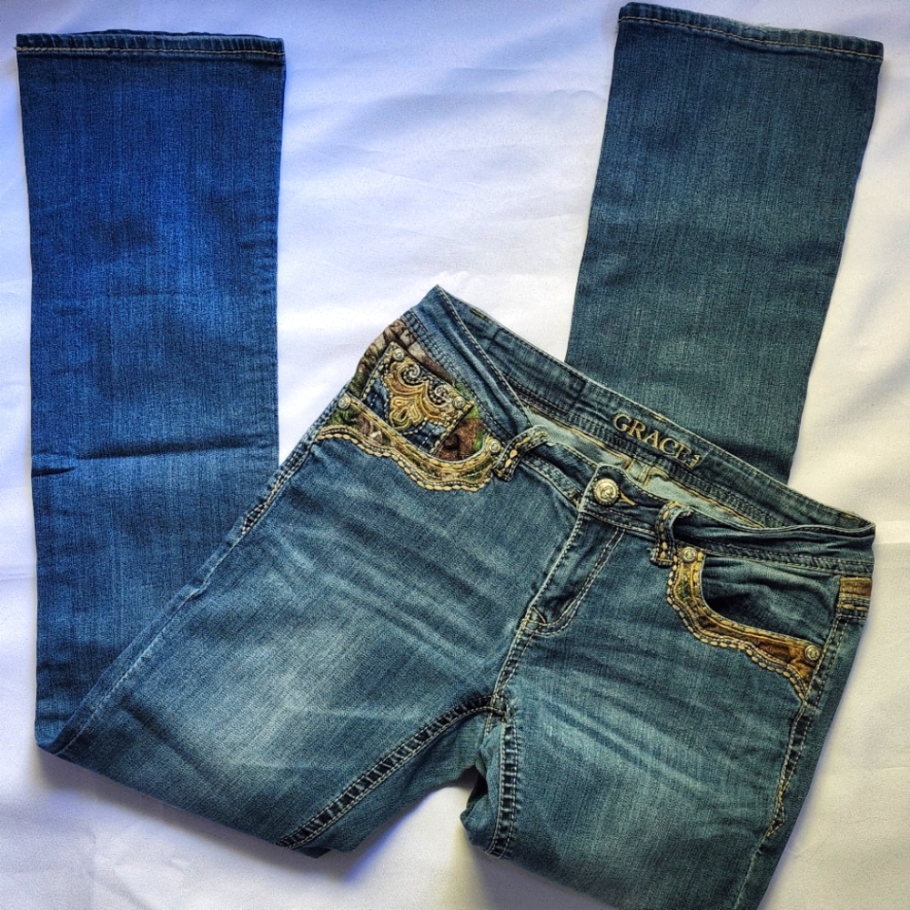 Grace in LA Jeans